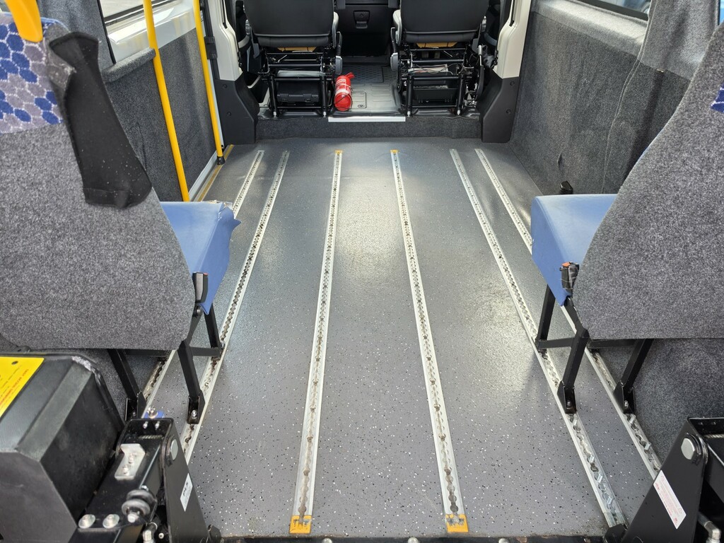 Peugeot Boxer Wheelchair Accessible Vehicle Boxer Wav Wheelchair HX70AVO White #5