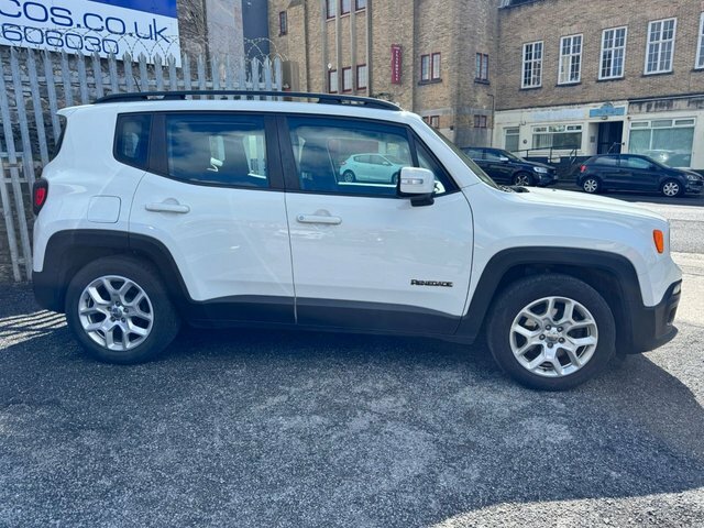 Jeep Renegade 2016 1.4T Multiairii Longitude Suv Manu White #6