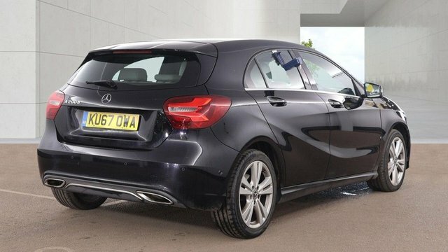 Mercedes-Benz A Class 2017 2.1 A200d Sport Premium Plus Hatchback KU67OWA Black #3