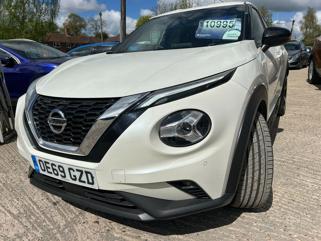 Nissan Juke 1.0 Dig-t N-connecta Euro 6 Ss OE69GZD White #3