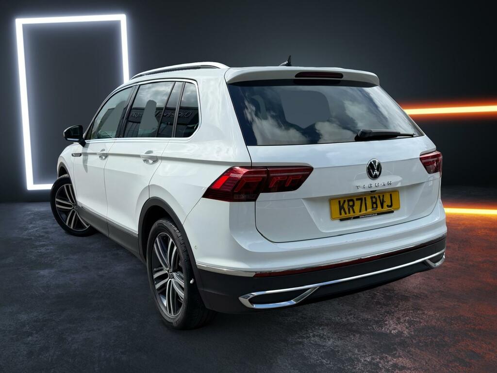 Volkswagen Tiguan 1.5 Tsi 150 Elegance Dsg KR71BVJ White #2