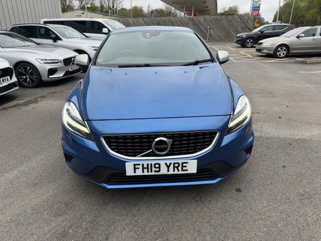 Volvo V40 T3 152 R Design Nav Plus FH19YRE Blue #4