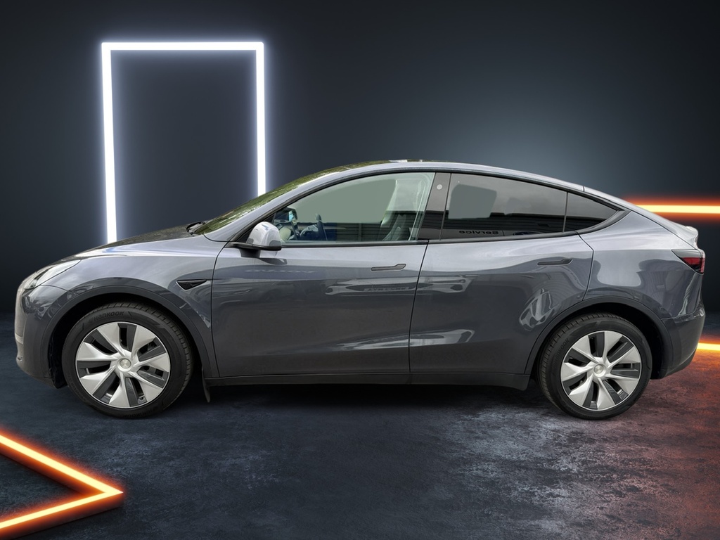 Tesla Model Y Long Range Awd AF73XDG Grey #2