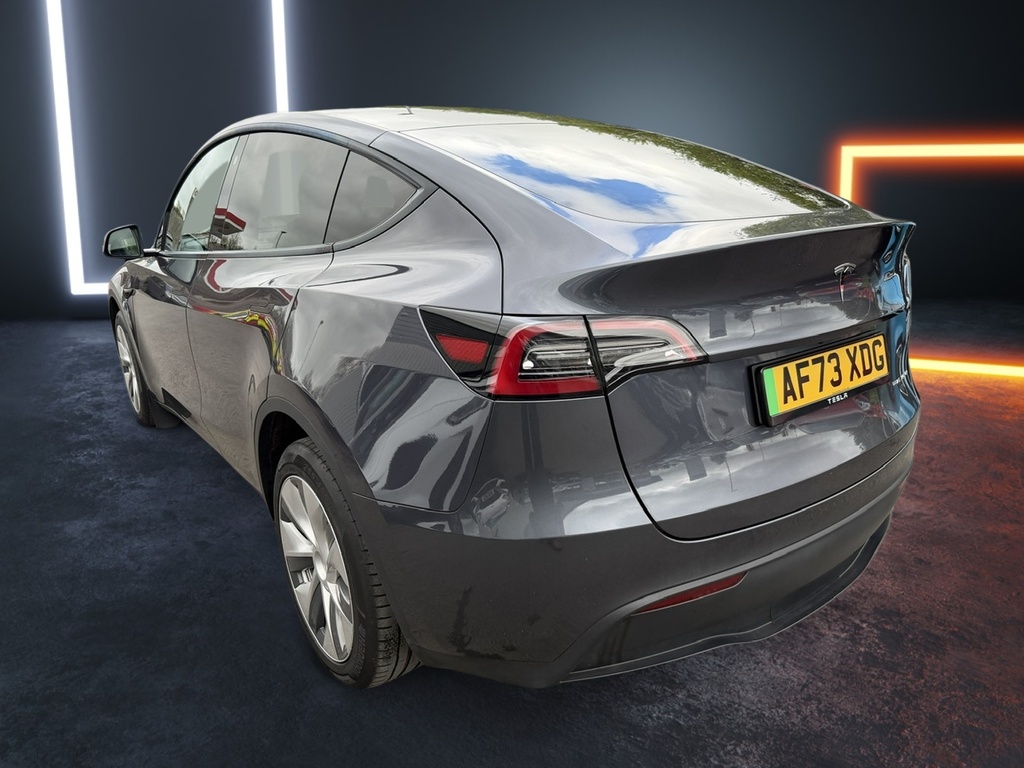 Tesla Model Y Long Range Awd AF73XDG Grey #3