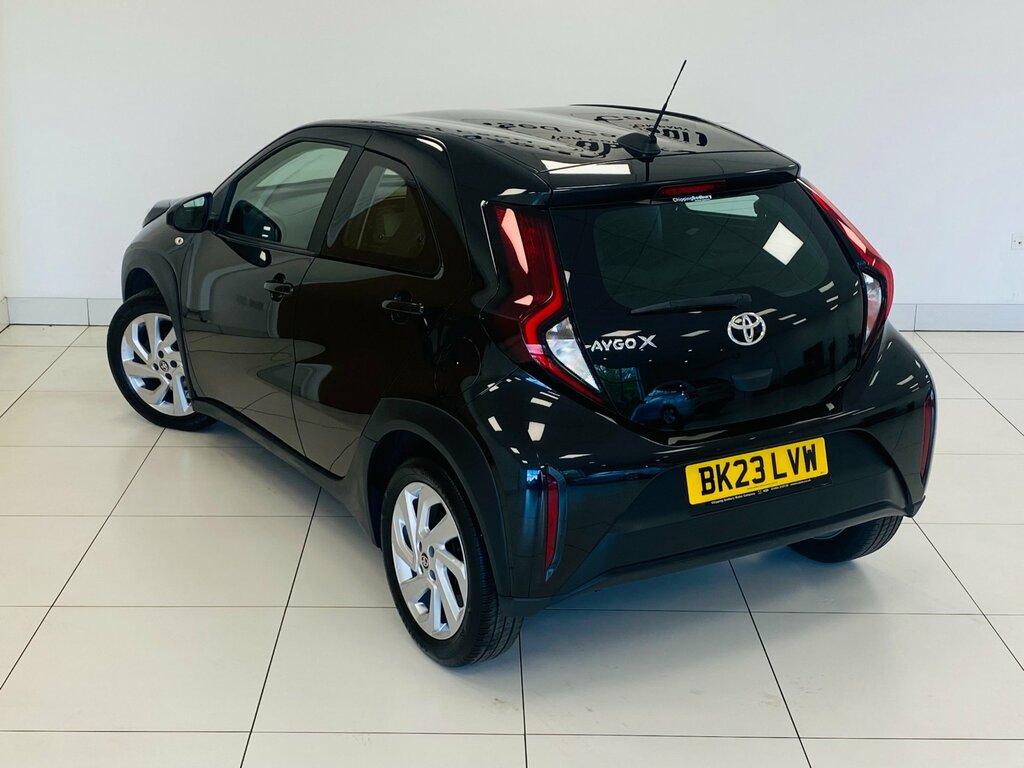 Toyota Aygo X Vvt-i Pure Hatchback Euro 6 Ss BK23LVW Black #6