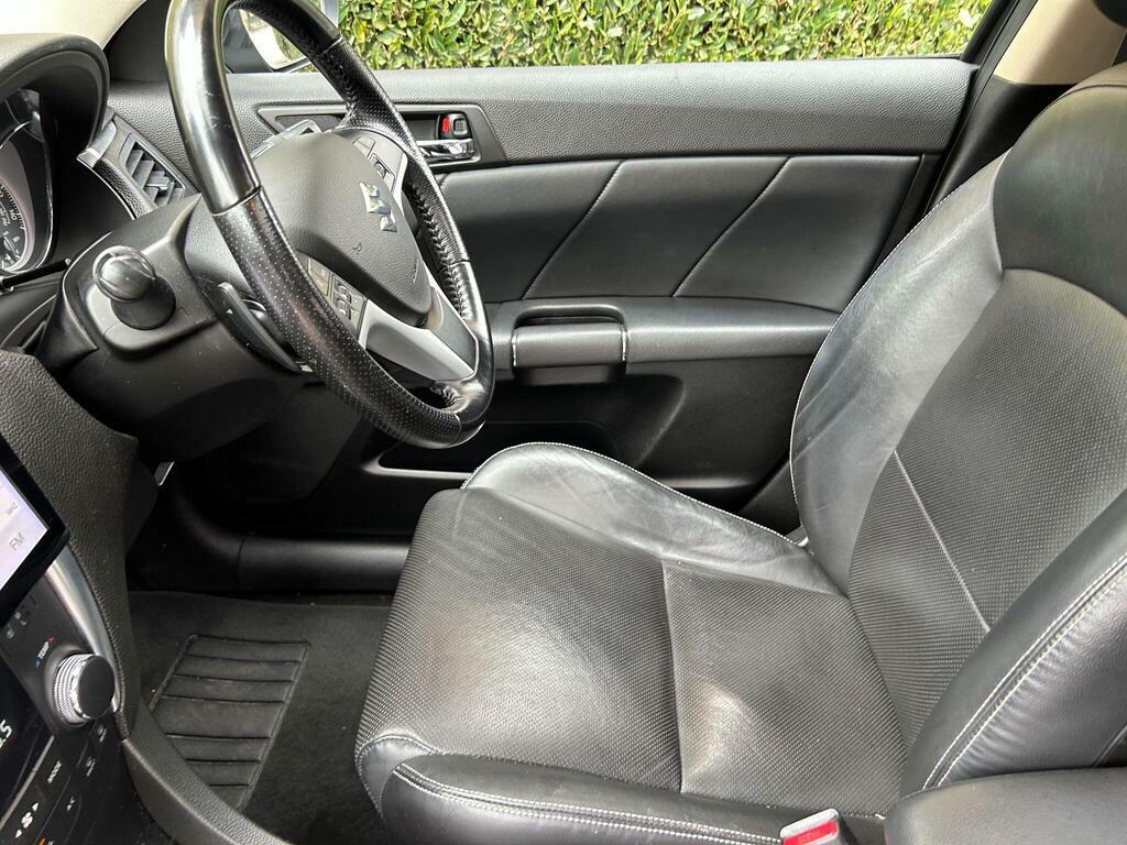 Suzuki Kizashi 2.4 16V Sport Cvt 4Wd Euro 5 White #25