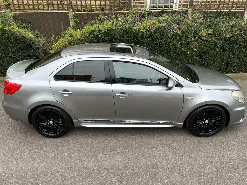 Suzuki Kizashi 2.4 16V Sport Cvt 4Wd Euro 5 White #52