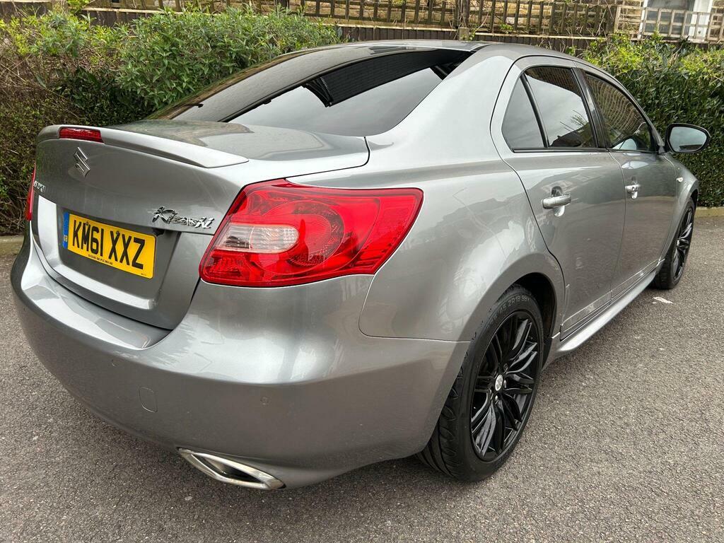 Suzuki Kizashi 2.4 16V Sport Cvt 4Wd Euro 5 White #2