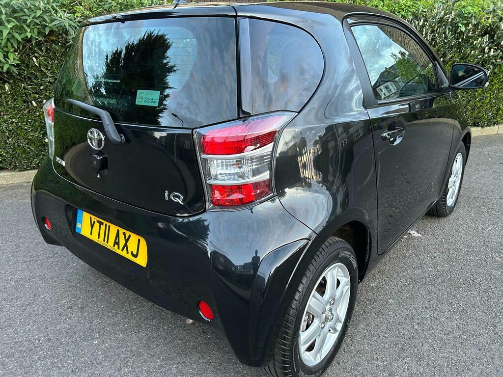 Toyota IQ 1.0 Vvt-i Multidrive Euro 5 Black #2