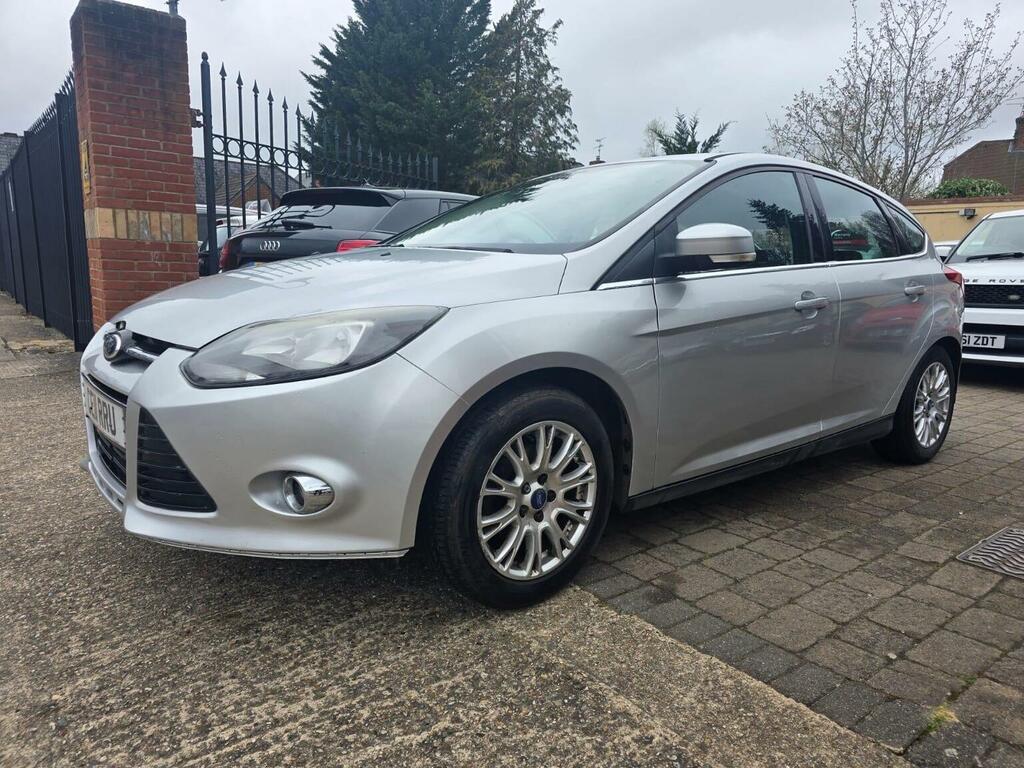 Ford Focus Hatchback 1.6 Titanium Euro 5 201111 Silver