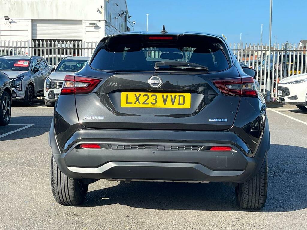 Nissan Juke 1.6 N-connecta Suv Hybrid Euro 6 Black #5