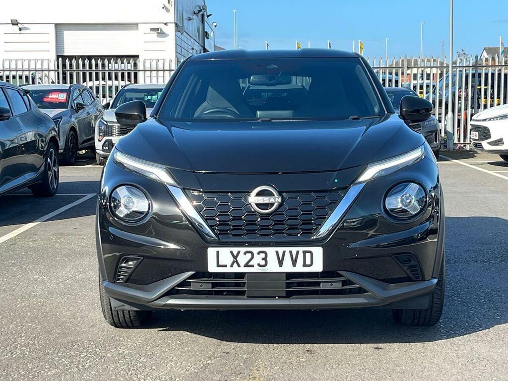 Nissan Juke 1.6 N-connecta Suv Hybrid Euro 6 Black #4
