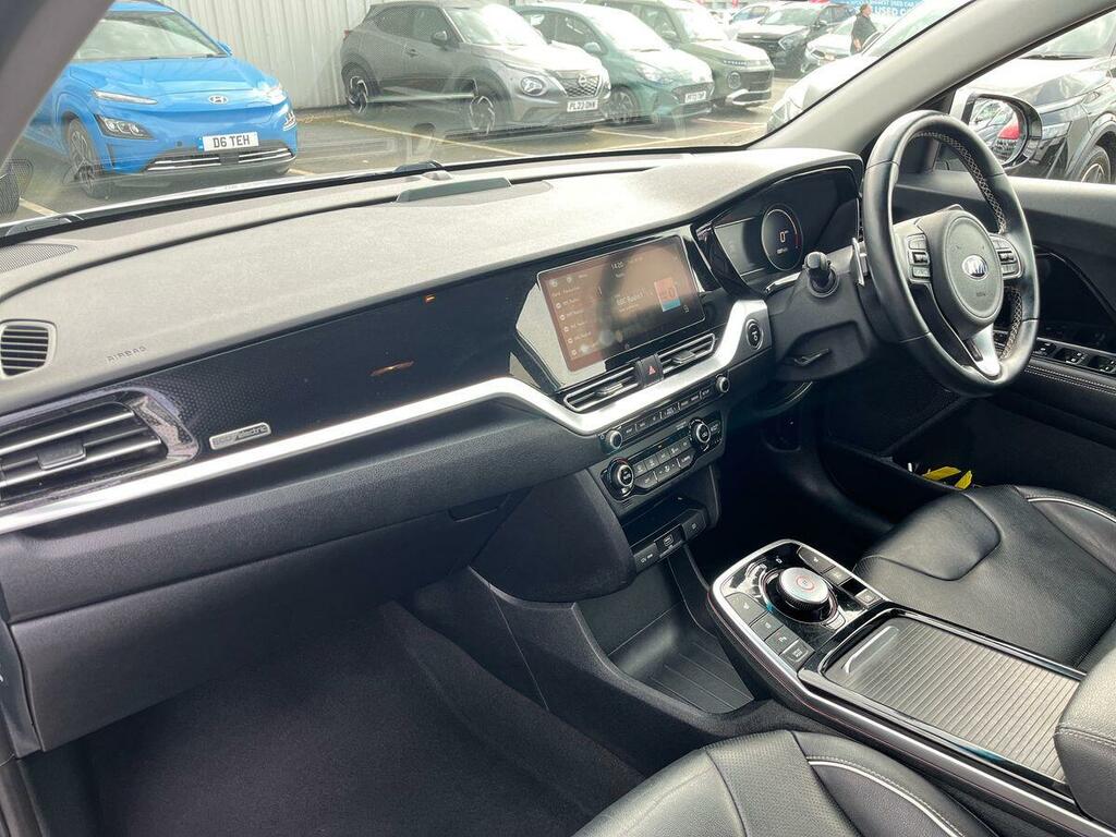 Kia e-Niro 64Kwh 4 Suv 201 Bhp NL70SUV Silver #2