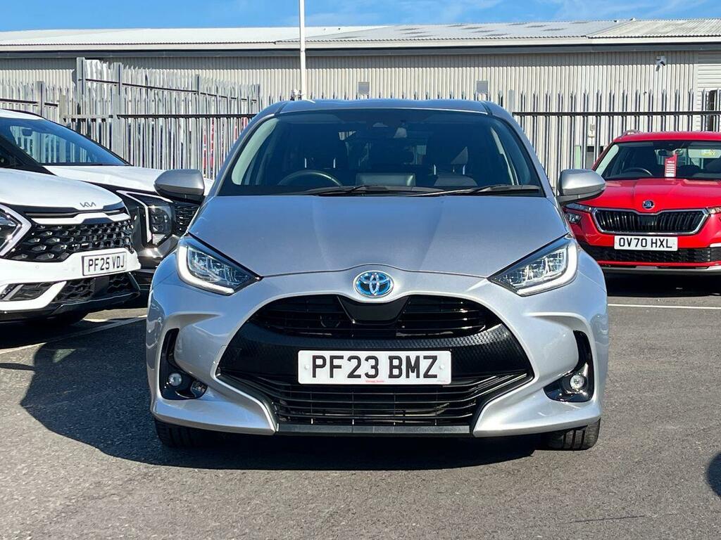 Toyota Yaris 1.5 Vvt-h Design Hatchback Hybrid E-cvt PF23BMZ Silver #4