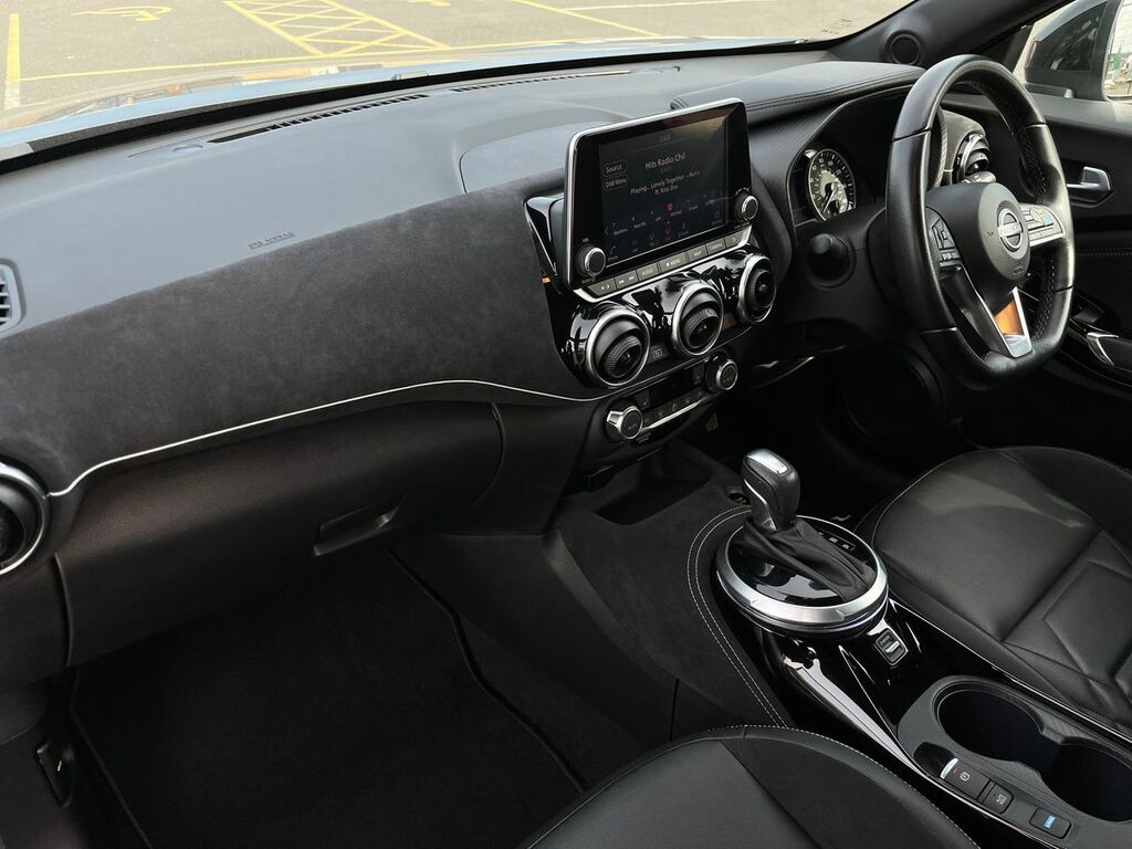 Nissan Juke 1.6 Tekna Suv Hybrid Euro 6 143 PK72FVM Grey #2