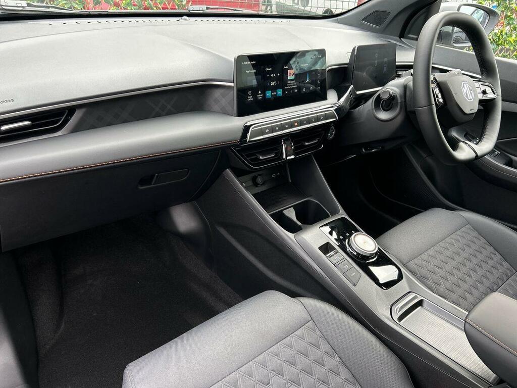 MG MG3 1.5 Hybrid Trophy Euro 6 Ss PK26YLO Silver #2