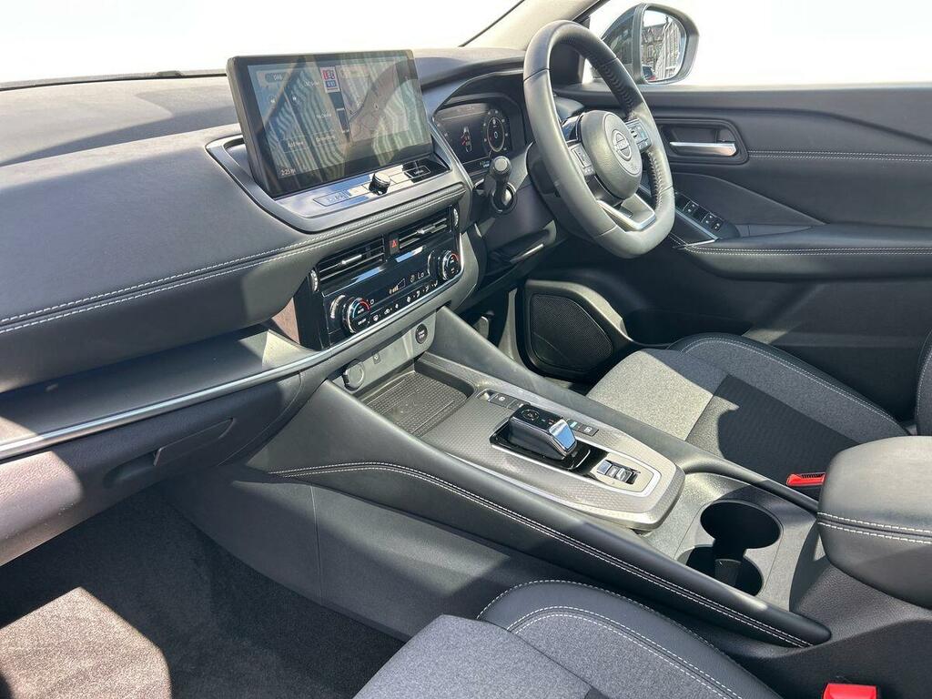 Nissan Qashqai 1.5 H E-power N-connecta Suv Hybrid Aut SJ25HBP Black #2