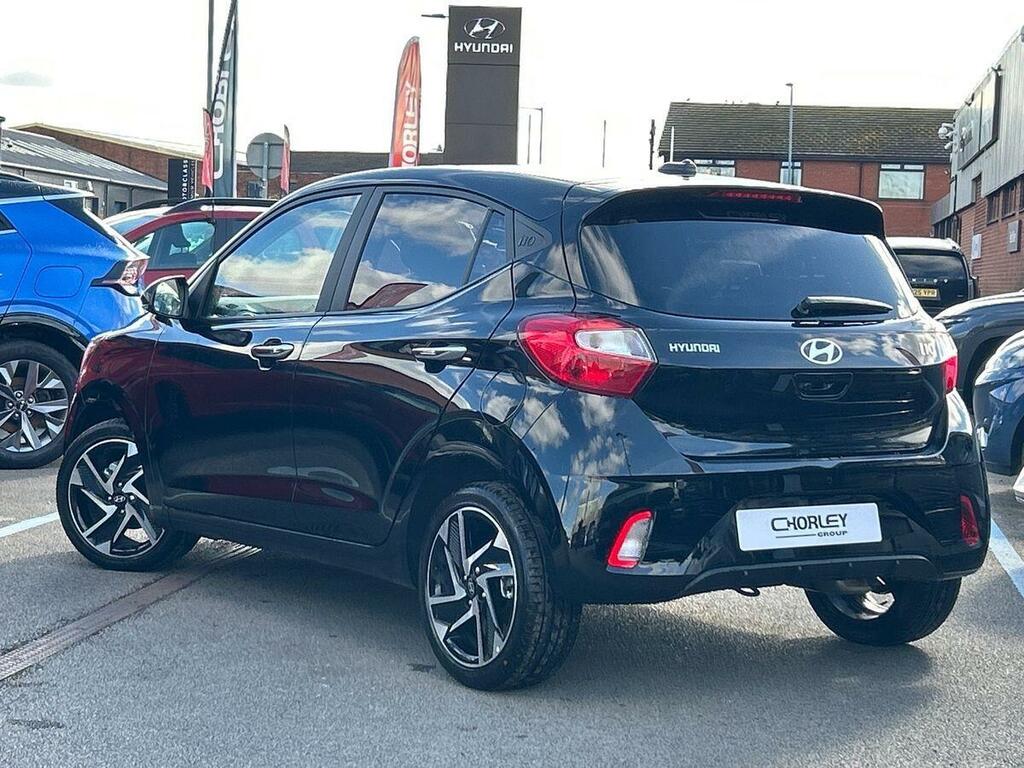 Hyundai I10 1.0 Premium Hatchback Euro 6 S PE26LYA Black #3