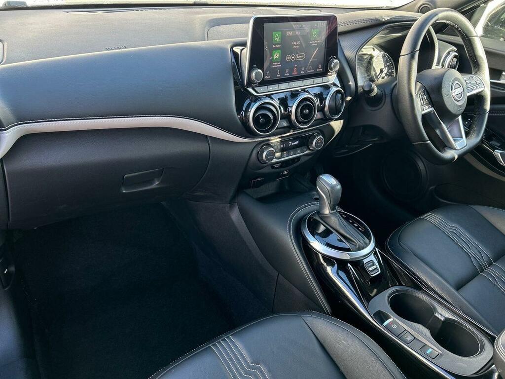 Nissan Juke 1.6 Premiere Edition Suv Hybrid Eu PJ22KYH Grey #2