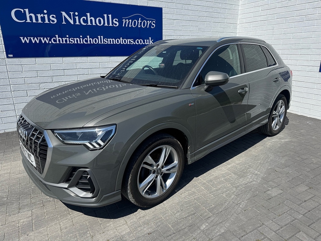 Audi Q3 Tfsi Cod S Line Grey