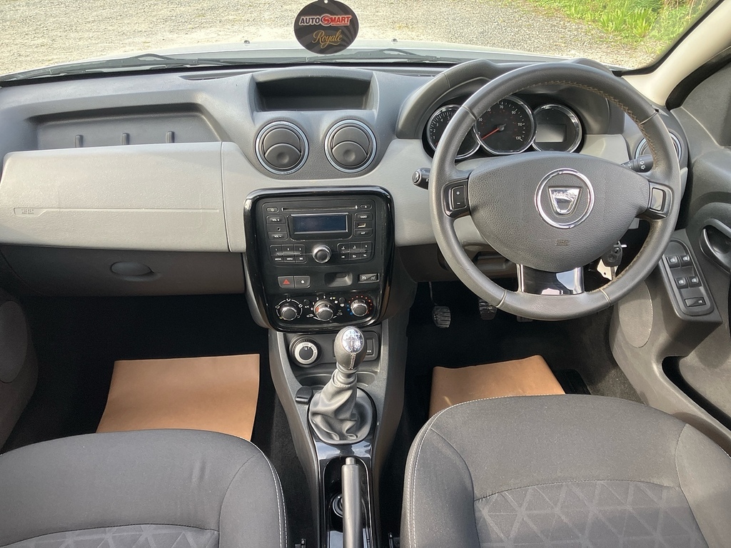 Dacia Duster Dci Laureate Silver #5