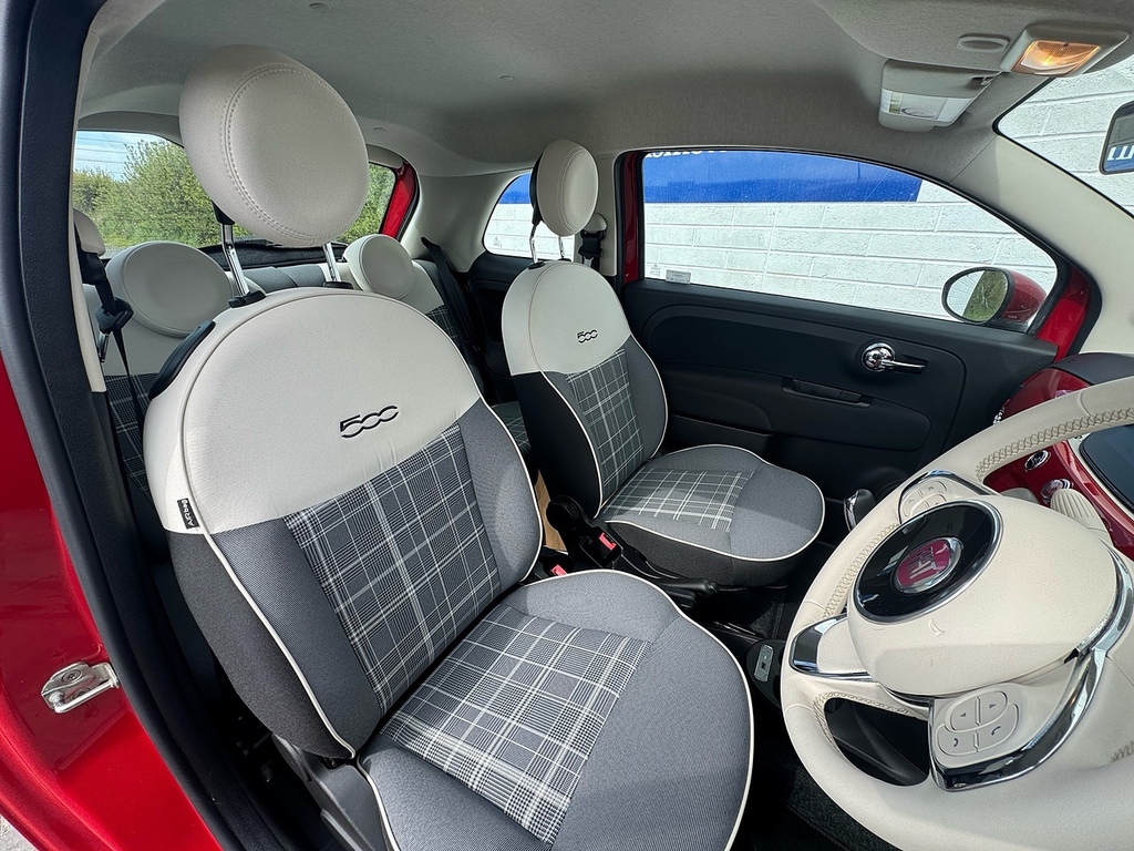 Fiat 500 Lounge Red #6