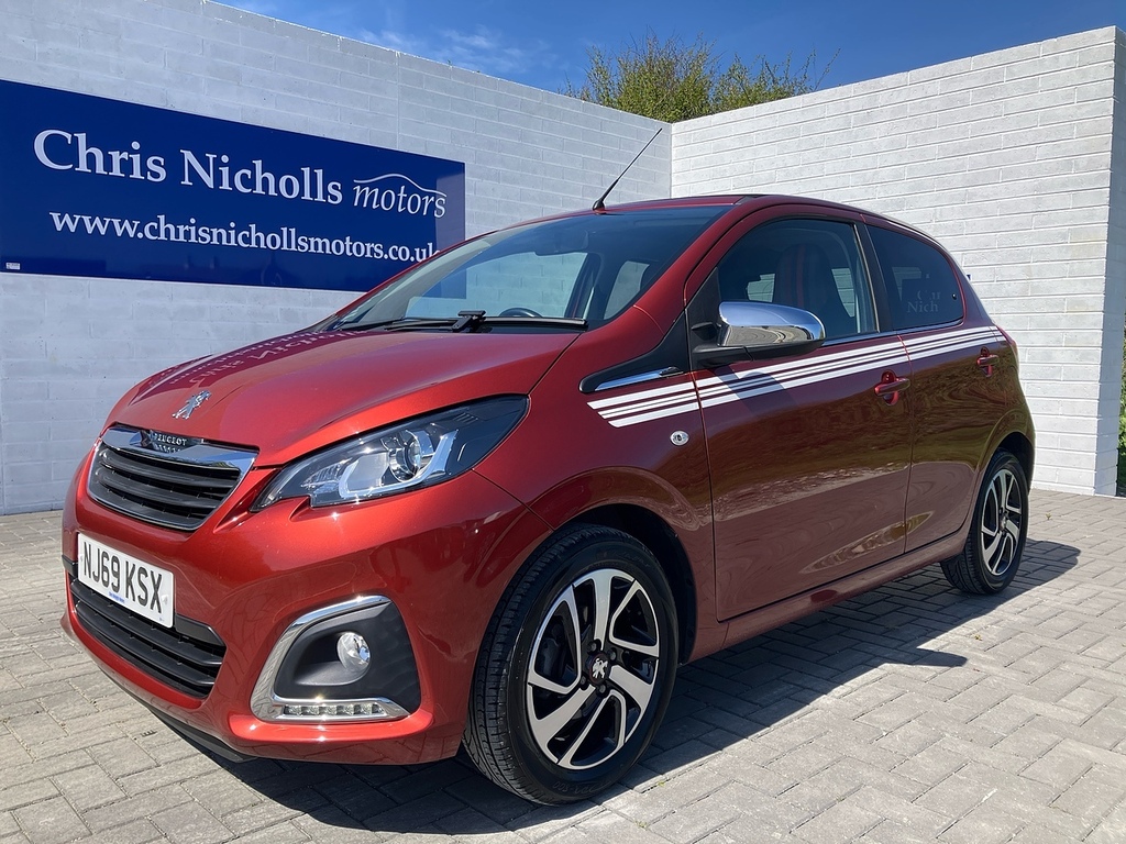 Peugeot 108 Collection Red