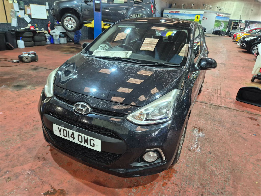 Hyundai iLoad Hatchback Petrol Manual Black #5