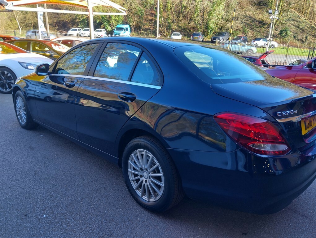 Mercedes-Benz C Class D Se Saloon WG16RKU Blue #5