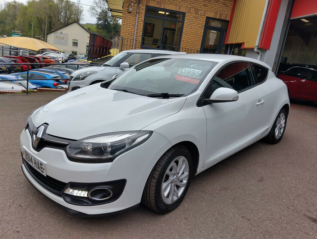 Renault Megane Dynamique Tomtom Energy Dci S S Coupe Manua BD14HAE White #3