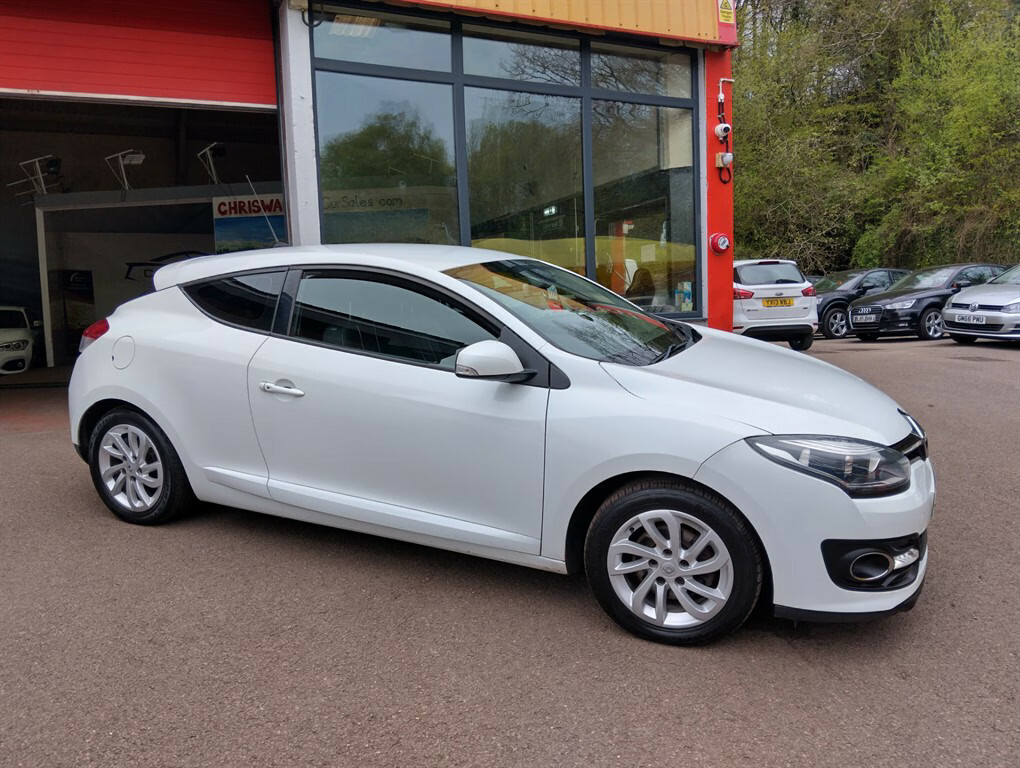 Renault Megane Dynamique Tomtom Energy Dci S S Coupe Manua BD14HAE White #2