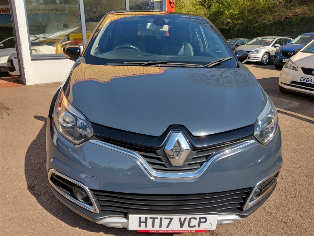 Renault Captur Signature Nav Dci Hatchback HT17VCP Black #2