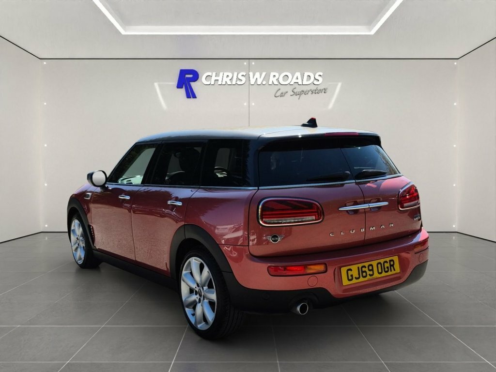 Mini Clubman 1.5L Cooper Exclusive GJ69OGR Red #2