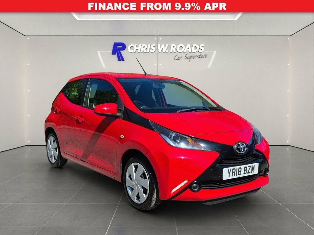 Toyota Aygo 1L X-play Red