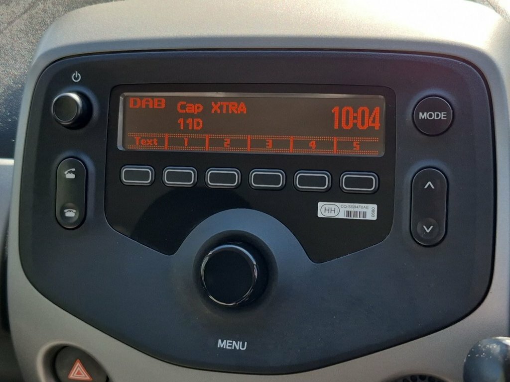 Toyota Aygo 1L X-play YR18BZM Red #3