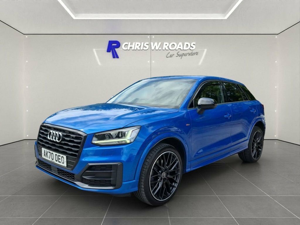 Audi Q2 1L Black Edition AK70OEO Blue #5