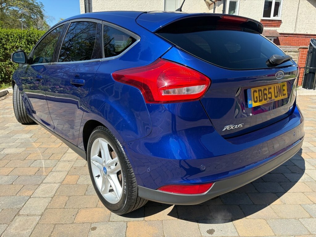 Ford Focus 1L Titanium GD65UME Blue #6