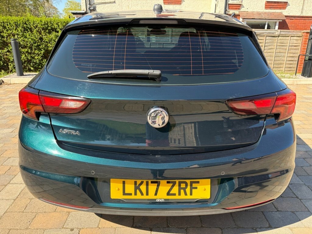Vauxhall Astra 1.4L Elite LK17ZRF Green #5