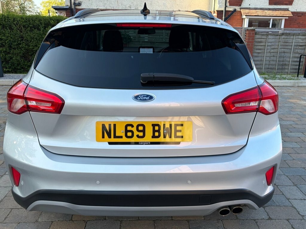 Ford Focus 1L Active NL69BWE Silver #5