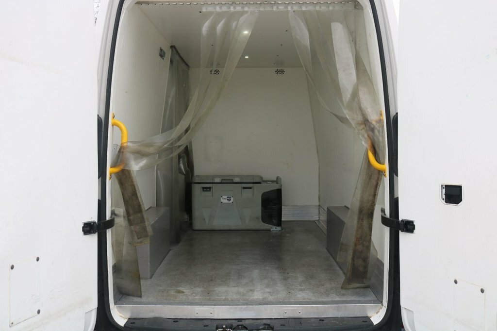 Volkswagen Crafter 2L Startline RO70BNB White #6