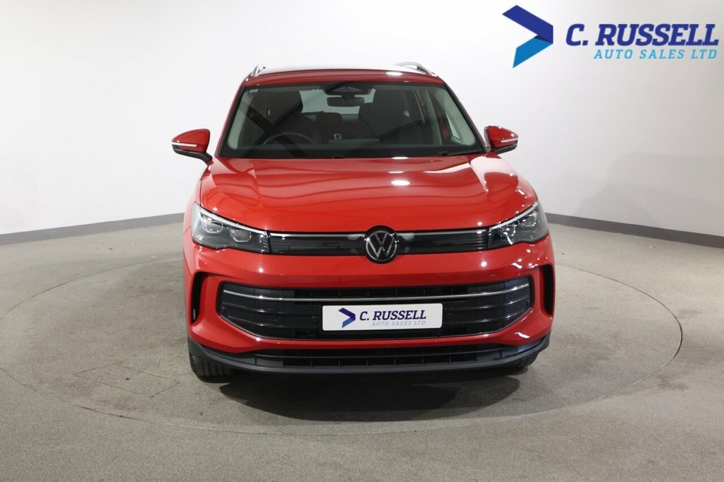 Volkswagen Tiguan 1.5L Match HF25VDM Red #2