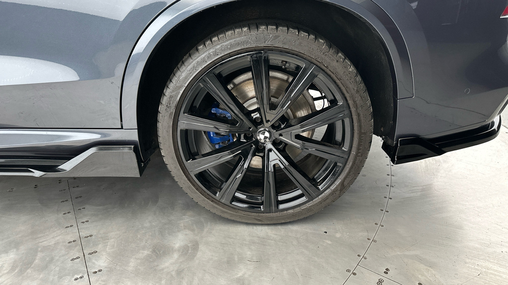 BMW X5 M M Sport Black #24