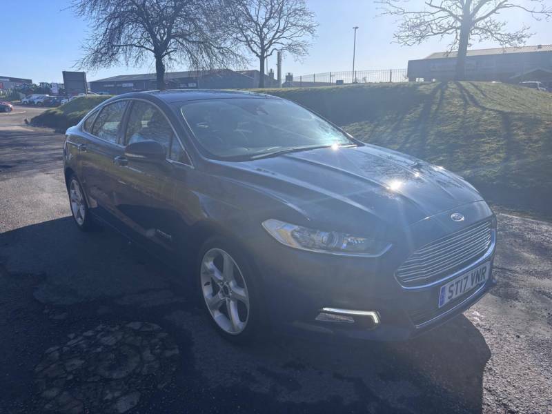 Ford Mondeo 2.0 Hybrid Titanium - 2017 17 Blue #3