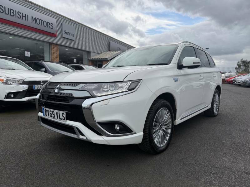 Mitsubishi Outlander 2.4 Phev Dynamic DV69VLS White #5