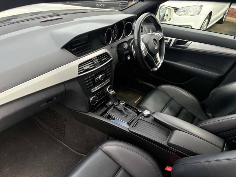 Mercedes-Benz C Class C63 - 2014 14 White