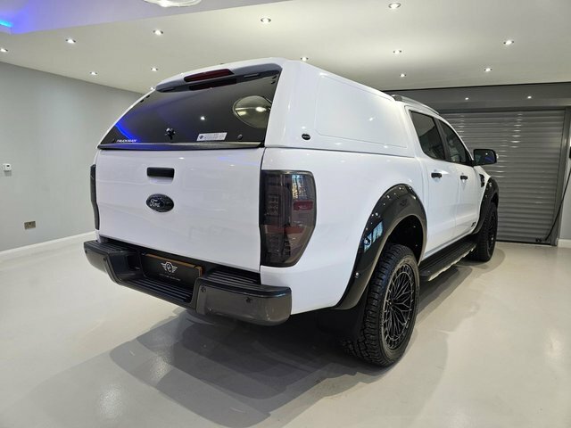 Ford Ranger 2.0 Ecoblue Wildtrak Pickup Double Cab YP22RVW White #4