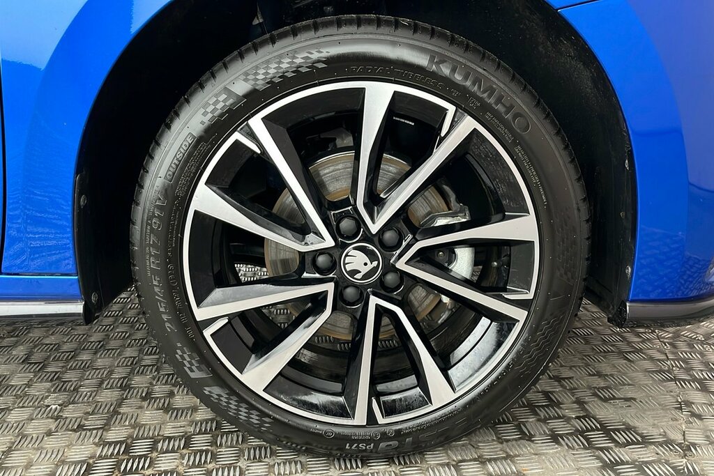 Skoda Fabia Hatch Monte Carlo Edition 1.0 Tsi 116 Ps Dsg KS75CZP Blue #5