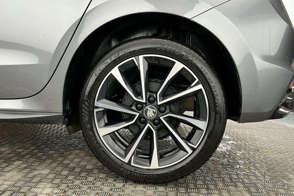 Skoda Fabia Hatch Monte Carlo Edition 1.0 Tsi 116 Ps Dsg LR75NLA Grey #5