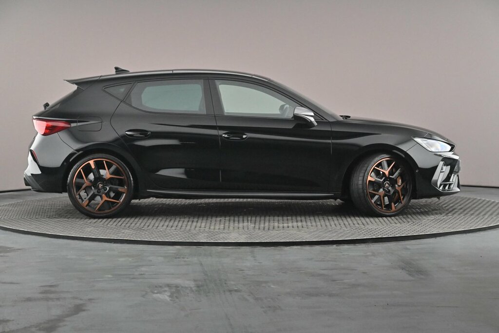 Cupra Leon Hatch Vz3 2.0 Tsi 300 7-Speed DK25XZD Black #4