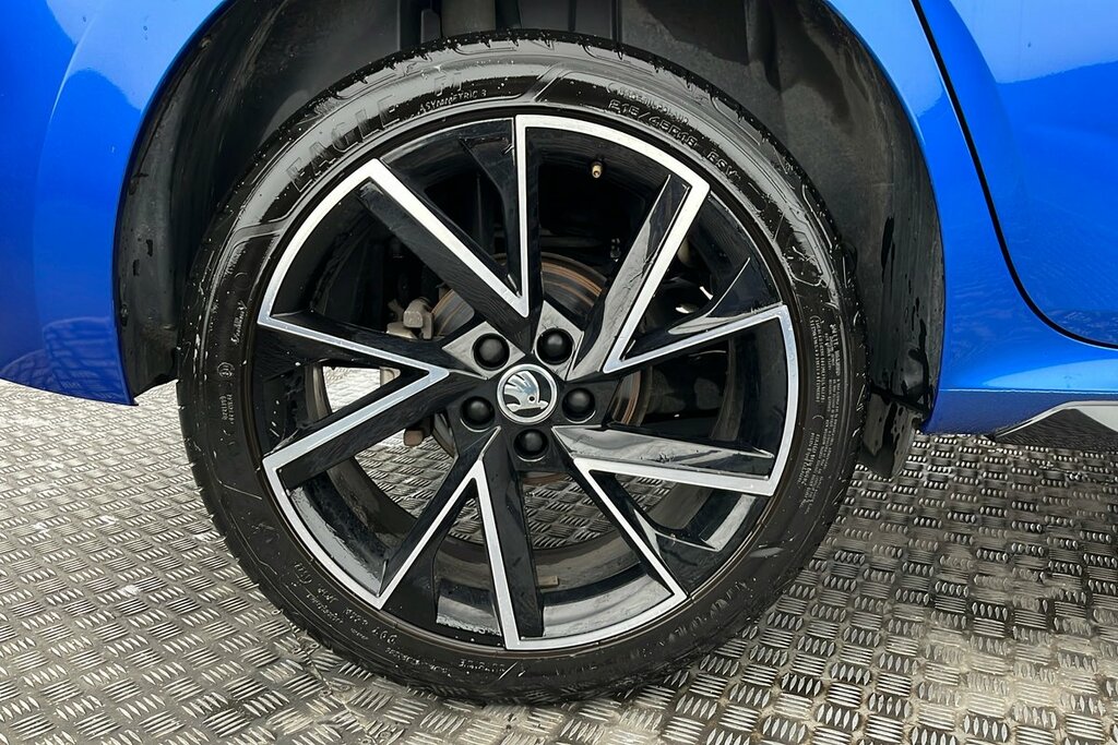 Skoda Kamiq Monte Carlo 1.0 Tsi 110 Ps Dsg YD23MGV Blue #5